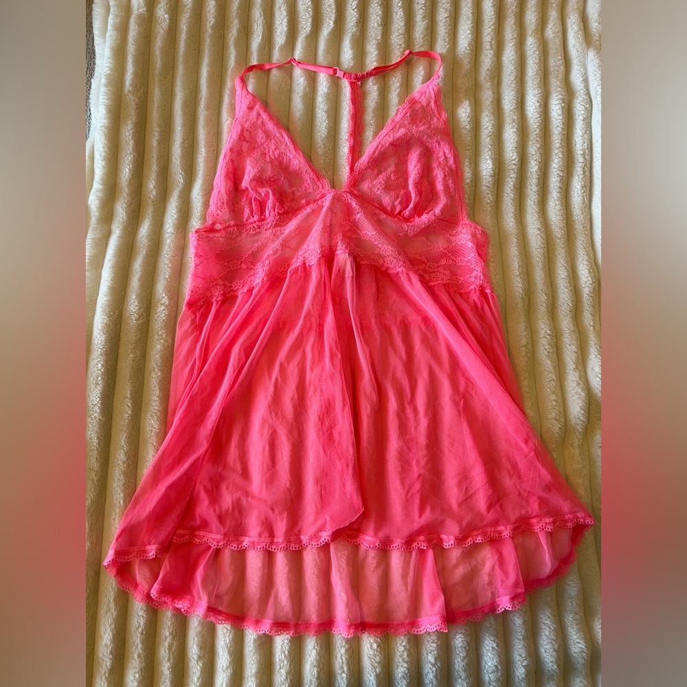 VS cute hot pink Lace Babydoll open front